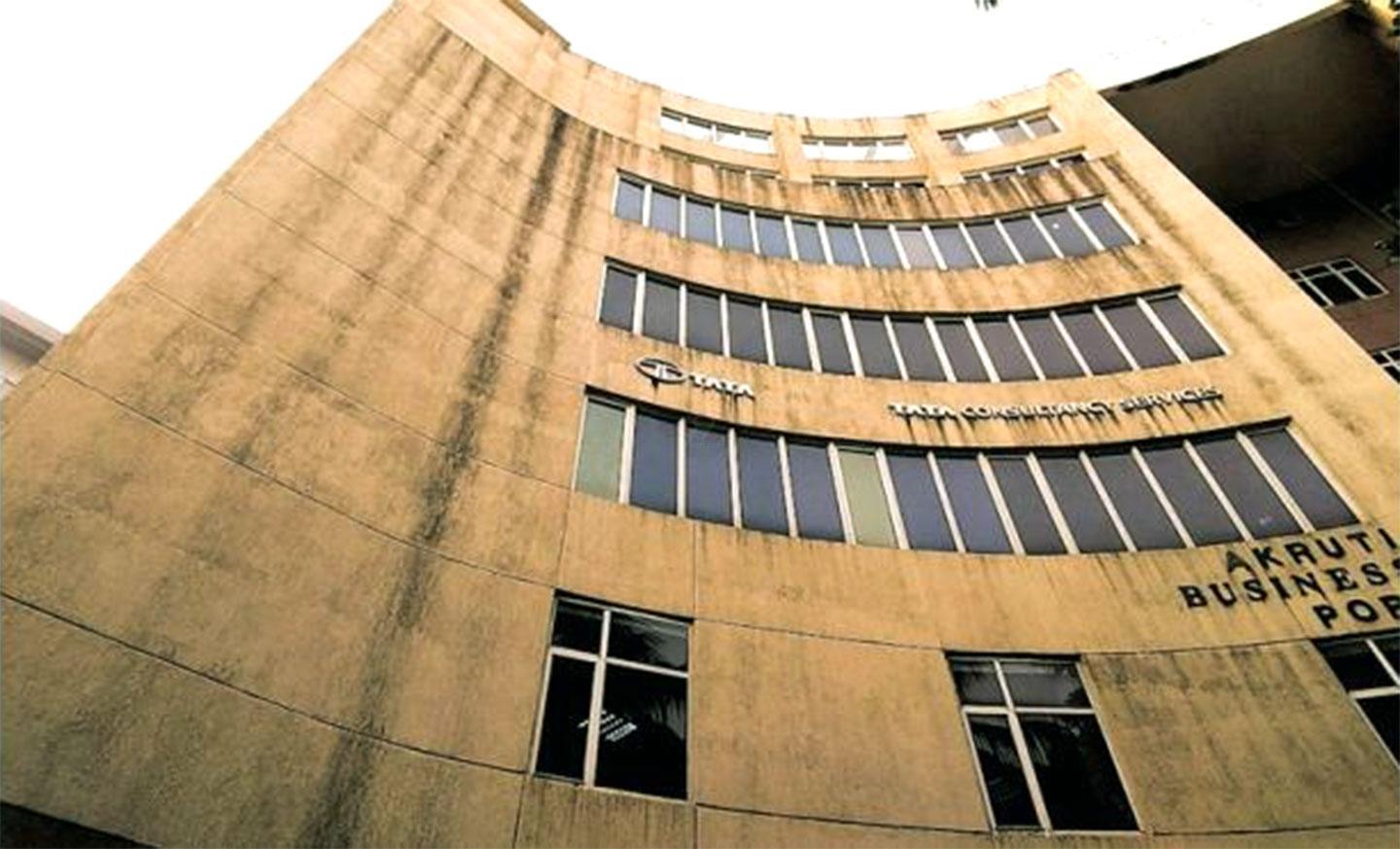 Akruti Business Port