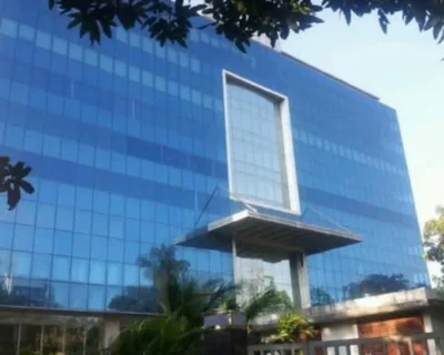 Kamla-Executive-Park